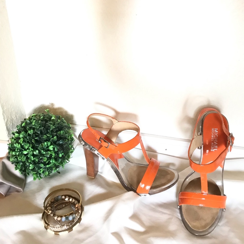 Michael Kors😍Orange Leather & Clear Heels Size 6